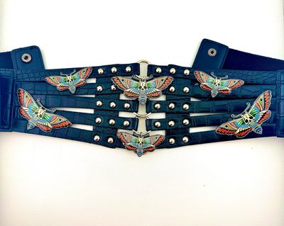 Cinto elástico cinturón polillas polipiel ajustable fajín cintura cuero vegano piel sintética diseño exclusivo @Ente.Shop