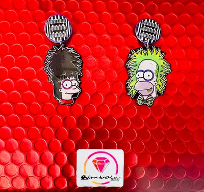 Pendientes Beetlejuice earrings snake serpiente bitelchus Lydia simpsons Halloween