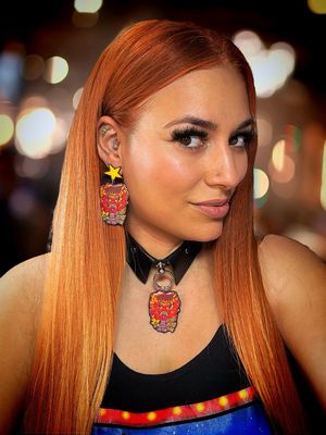 Pendientes Beetlejuice earrings snake serpiente bitelchus Lydia Dantes Hell girls 