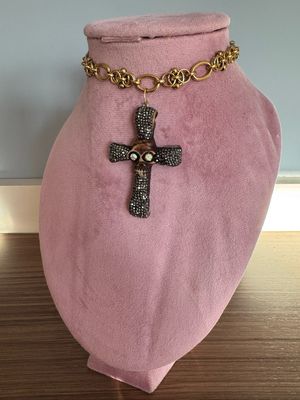 Collar cruz calavera skull