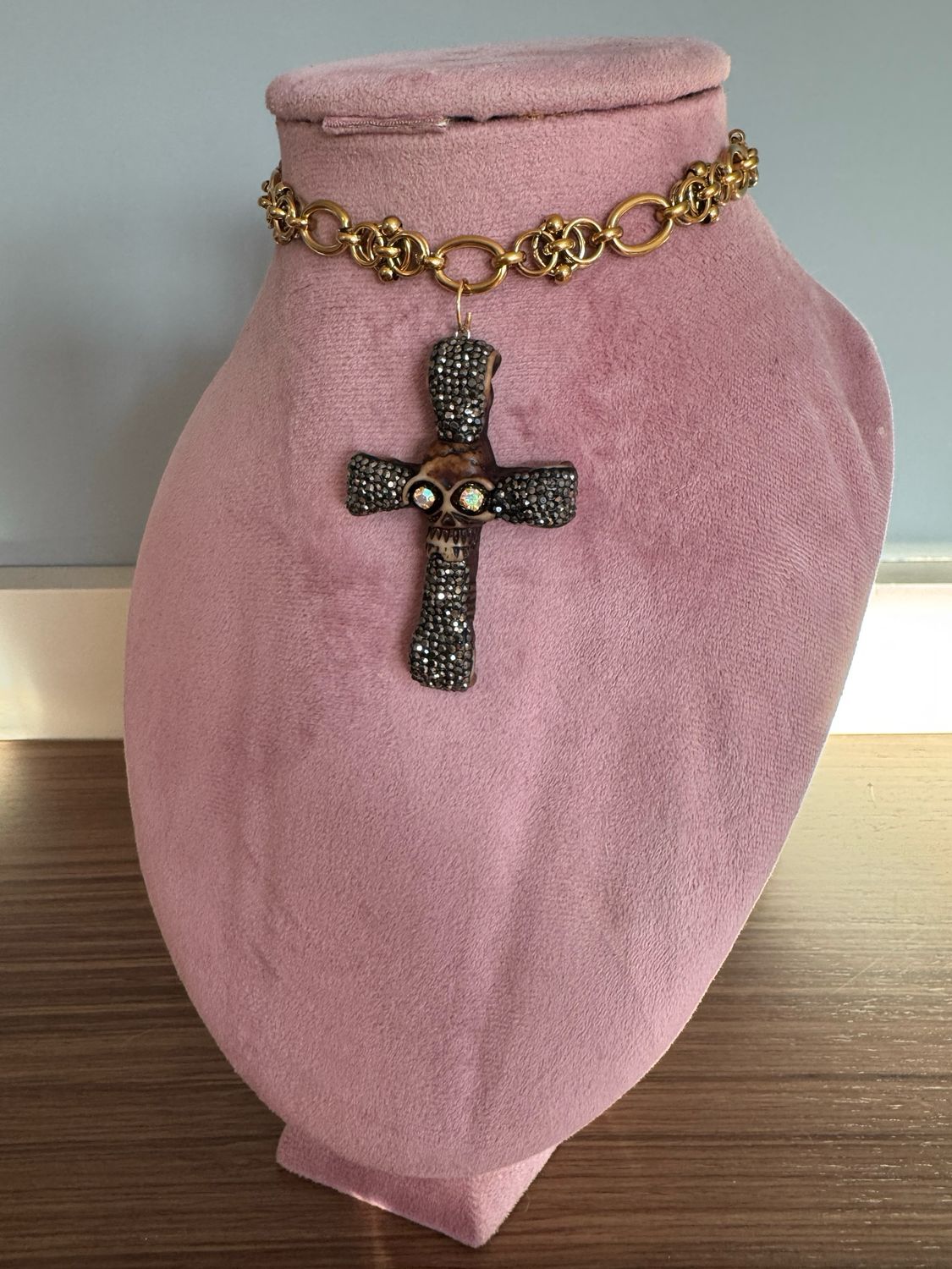 Collar cruz calavera skull