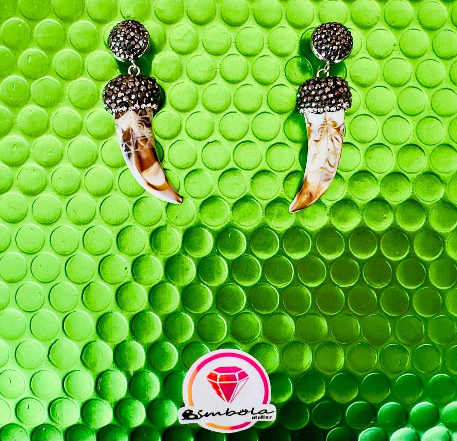 PENDIENTES CUERNOS SIMPLES LUXURY EARRINGS 