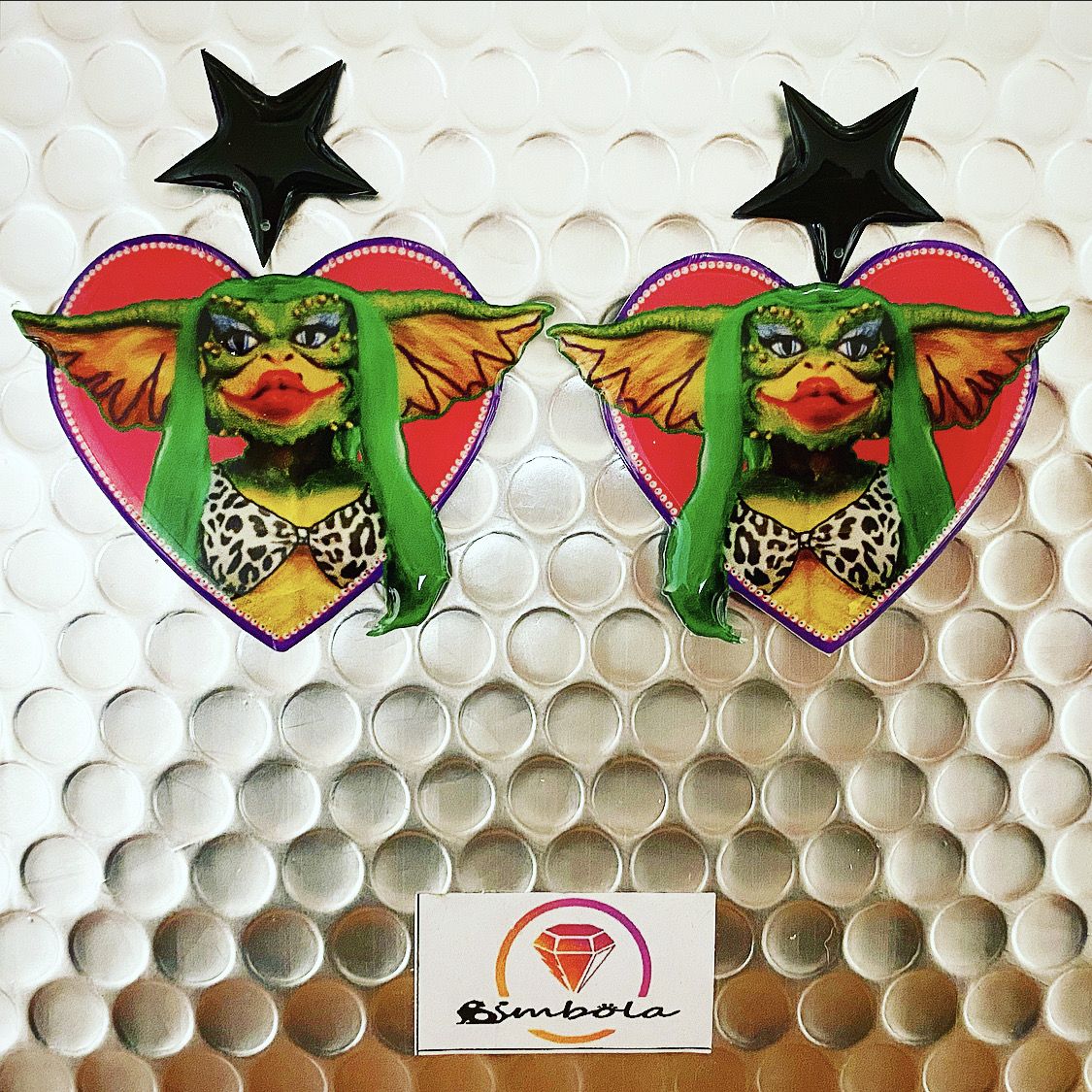 Pendientes Gremlins Greta earrings funny glitter handmade earrings corazon 