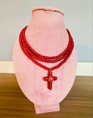 Collar cruz rosario Elisabeth Frankenstein holográfico iridescente escarabajo 