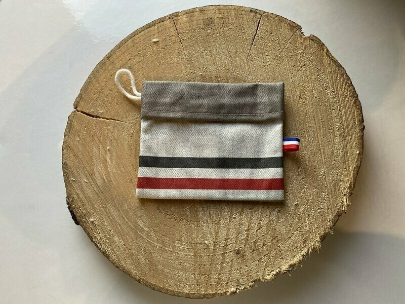 Pochette enduite à "rayures grises rouges, beiges"