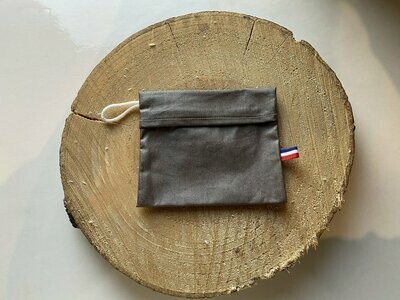 Pochette enduite "taupe"