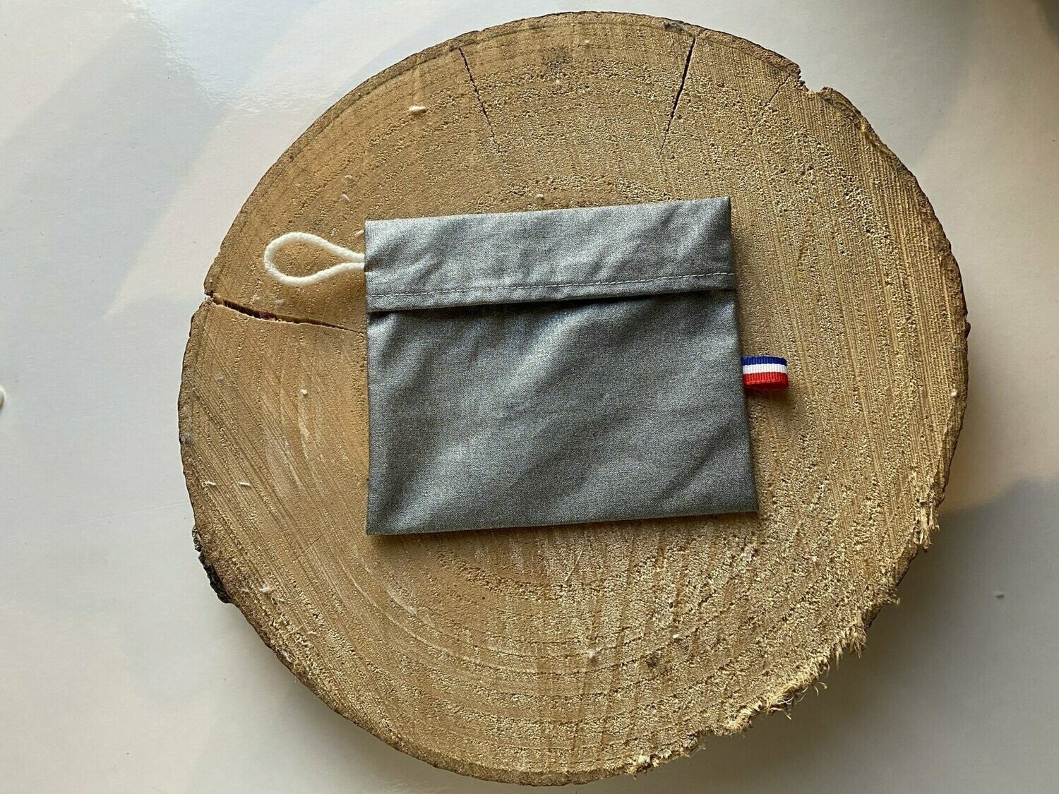 Pochette enduite "argentée "