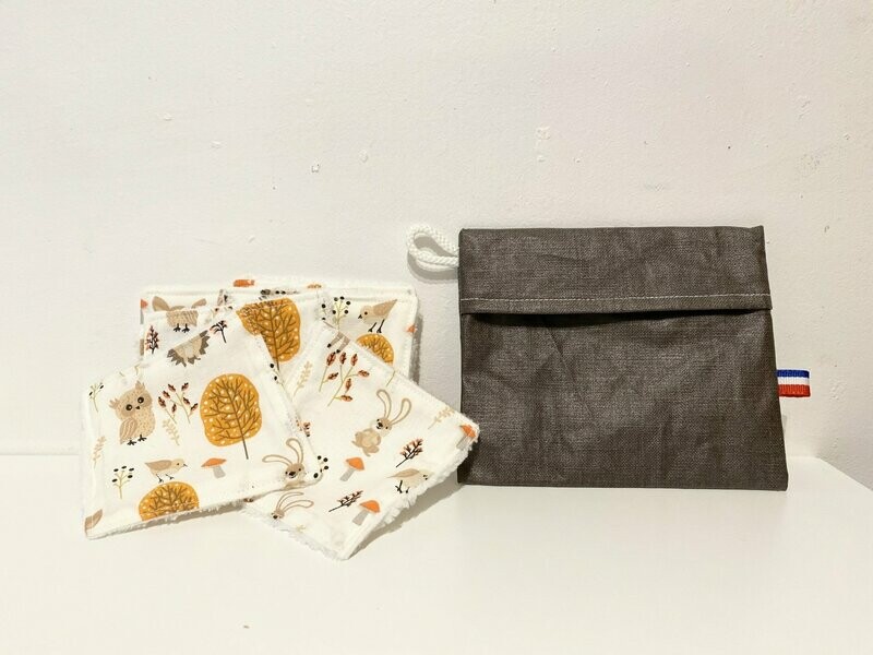 Ensemble lingettes lavables motifs animaux de la forêt et pochette de transport lin enduit marron