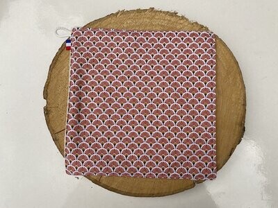 Grande lingette lavable à motifs géométriques rouges