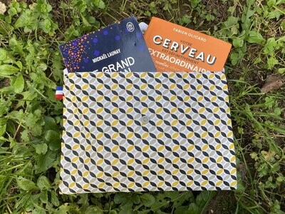Pochette à livre à motifs géométriques bleus et jaunes