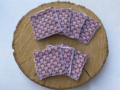 Semainier de lingettes motifs écailles violettes