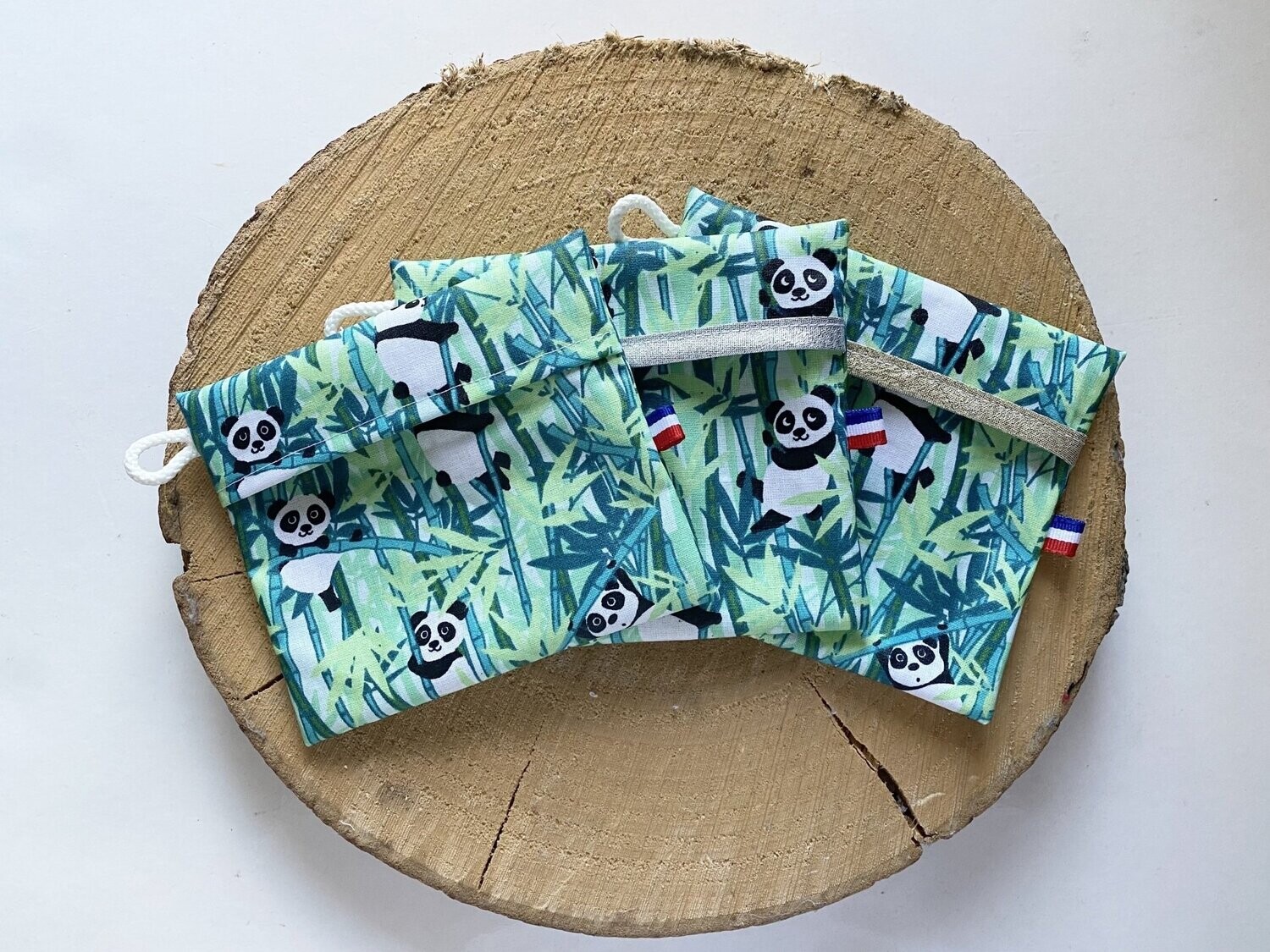 Pochette enduite "panda verts"