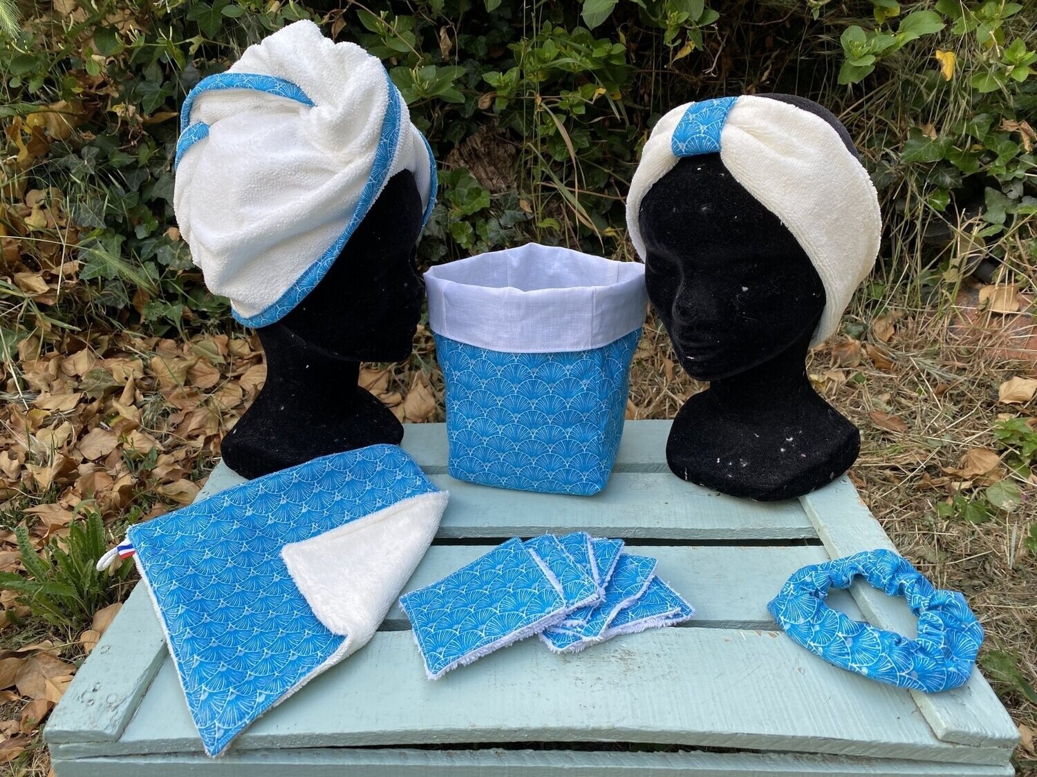 Ensemble de soin motifs bleus