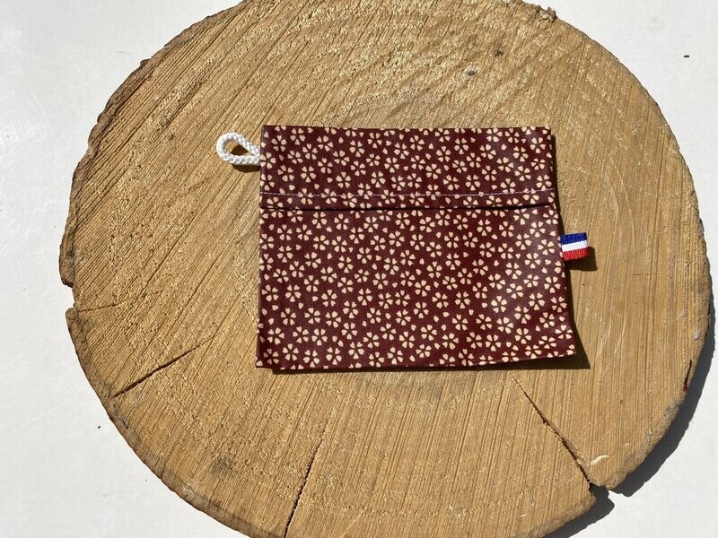 Pochette enduite bordeaux à fleurs