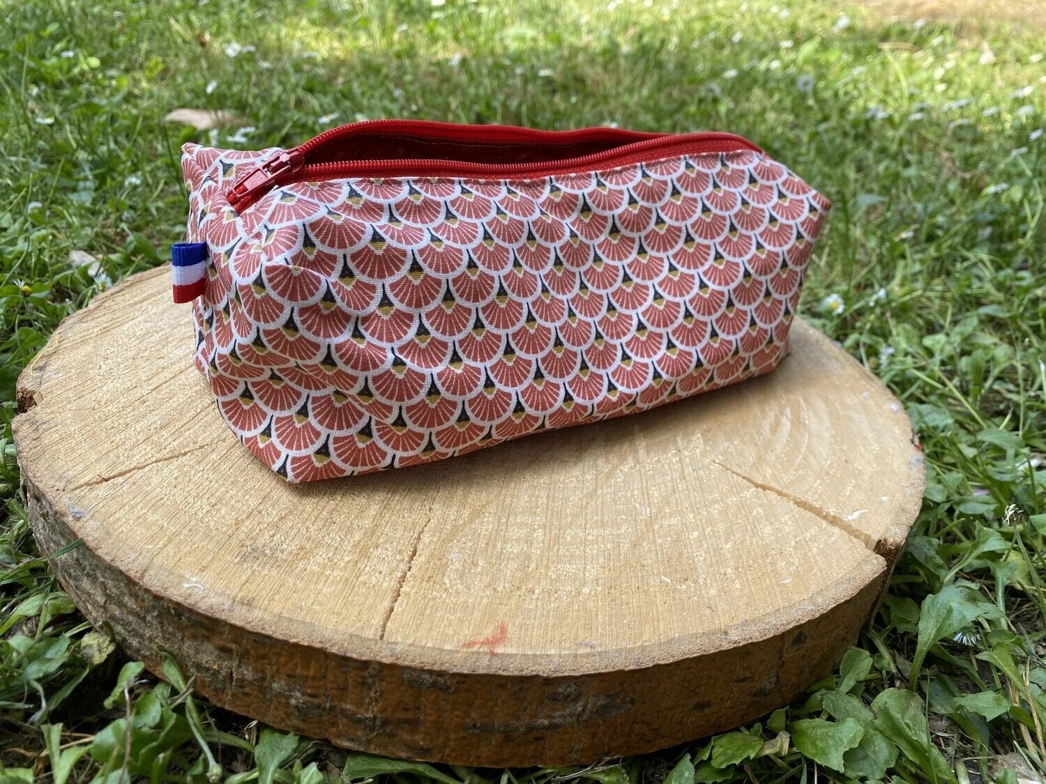 Trousse d'école à motifs géométriques rouges