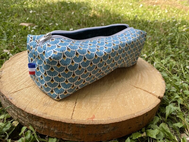 Trousse d'école à motifs géométriques bleus