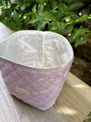 Panière manière matelassée, coloris rose pâle