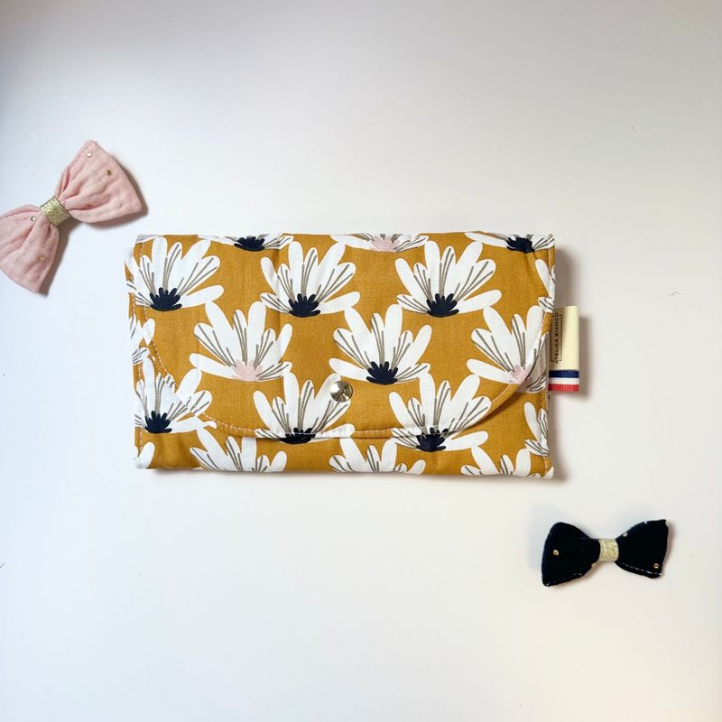 Pochette motifs fleurs