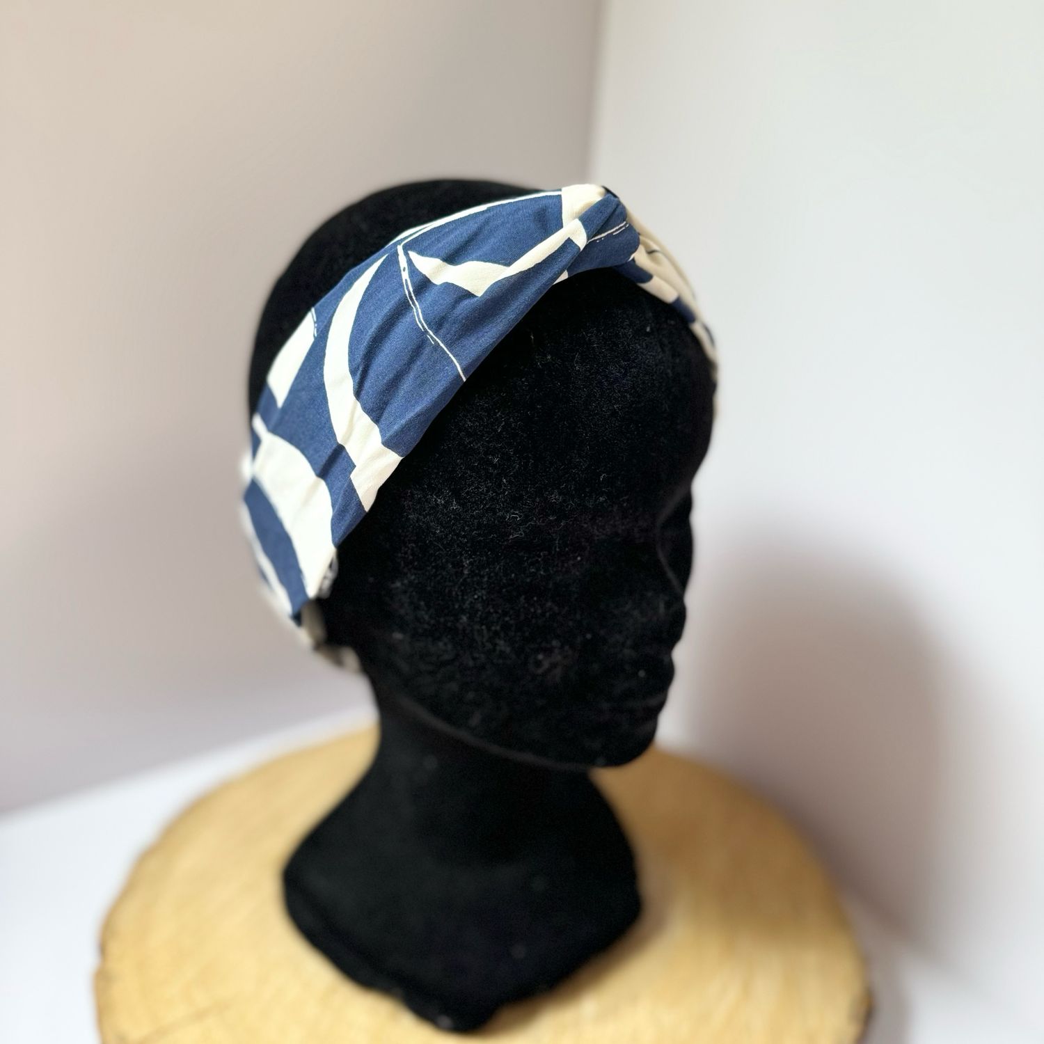 Headband noué