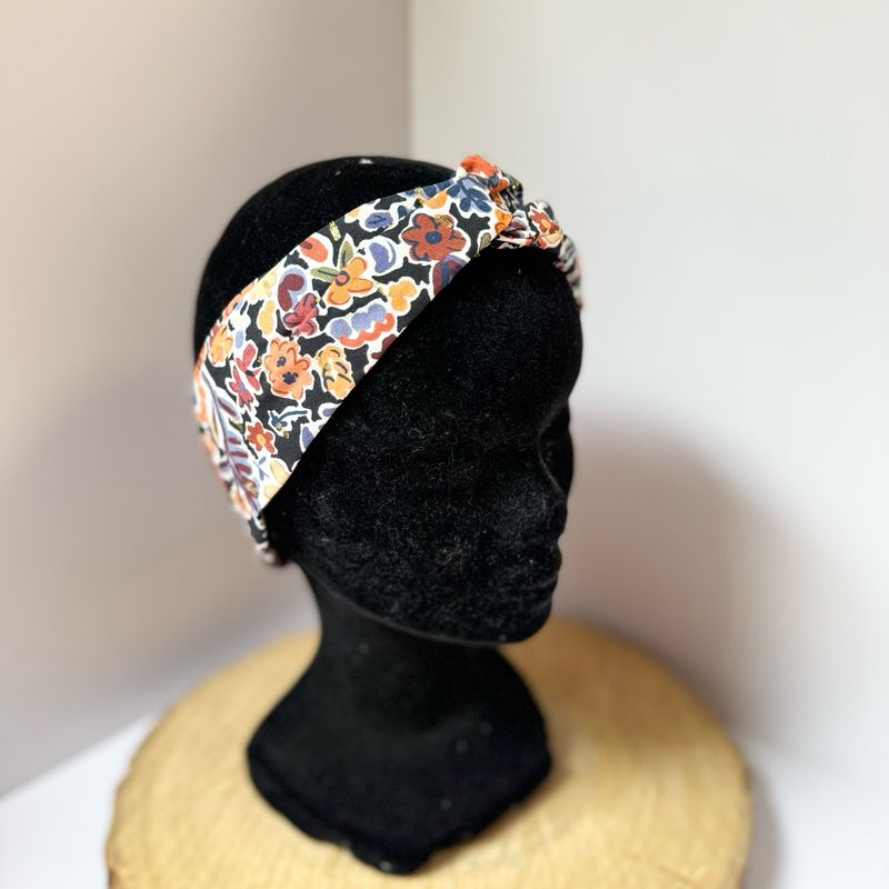 Headband noué