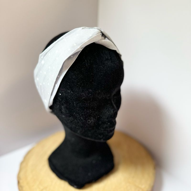 Headband noué