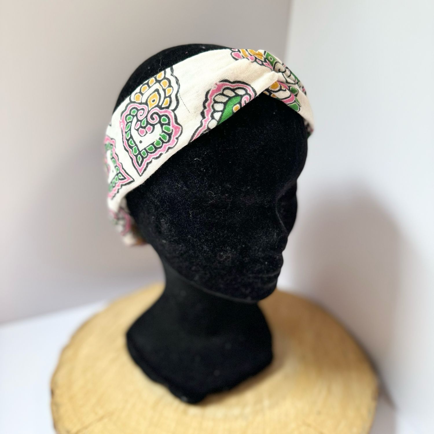 Headband noué