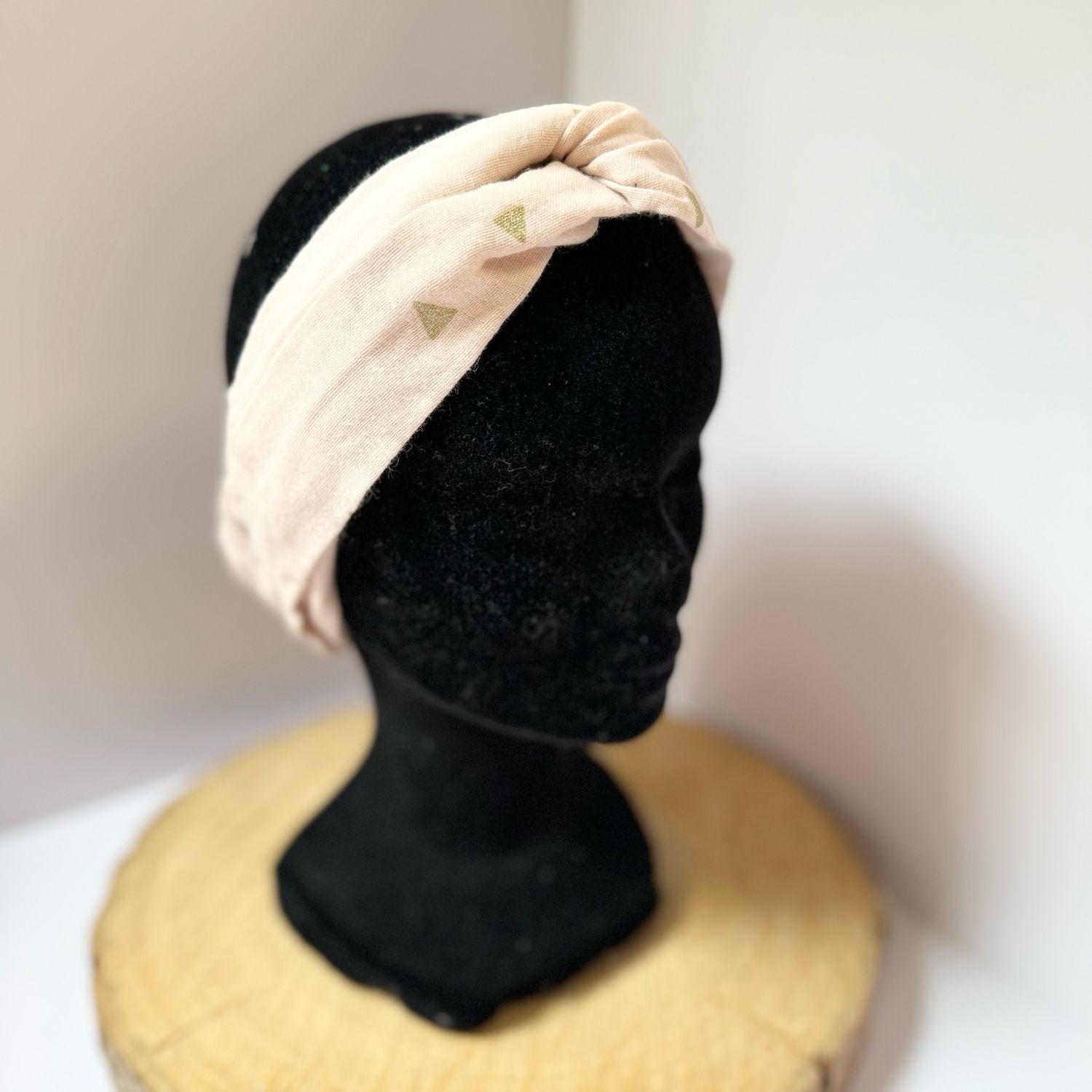 Headband noué