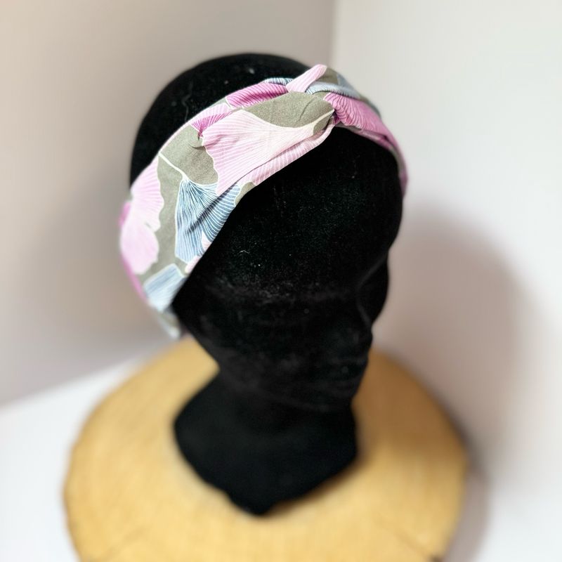 Headband noué