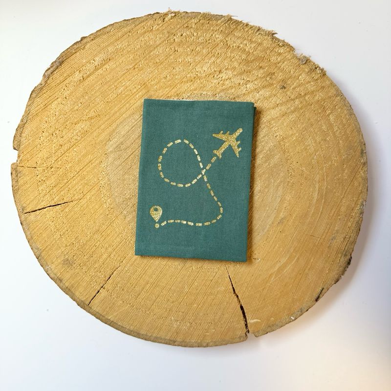 Pochette à passeport "Avion qui s'envole"