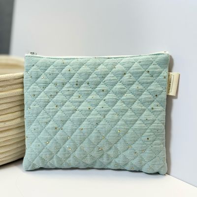 Pochette matelassée bleu clair