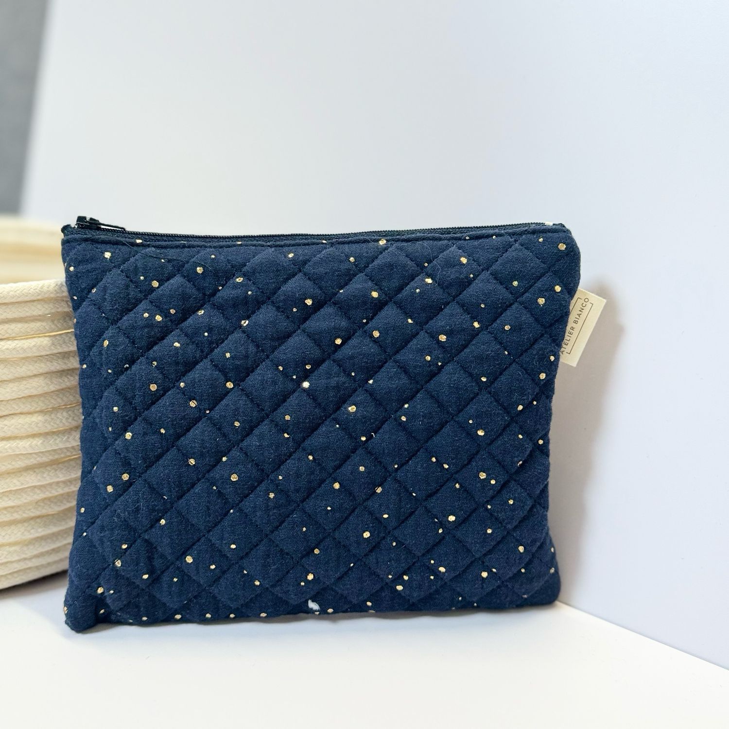 Pochette matelassée bleu marine