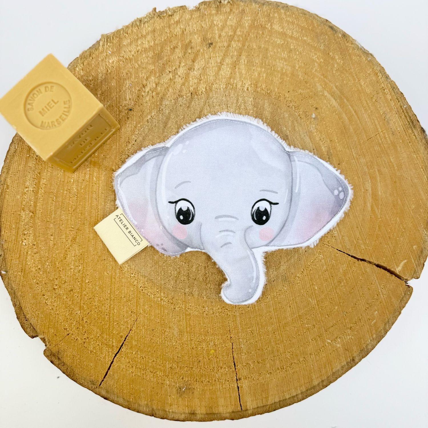 Lingette lavable "frimousse", motif éléphant