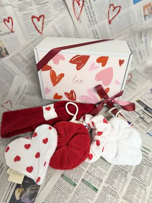 La box Romantique "Coeurs rouges"