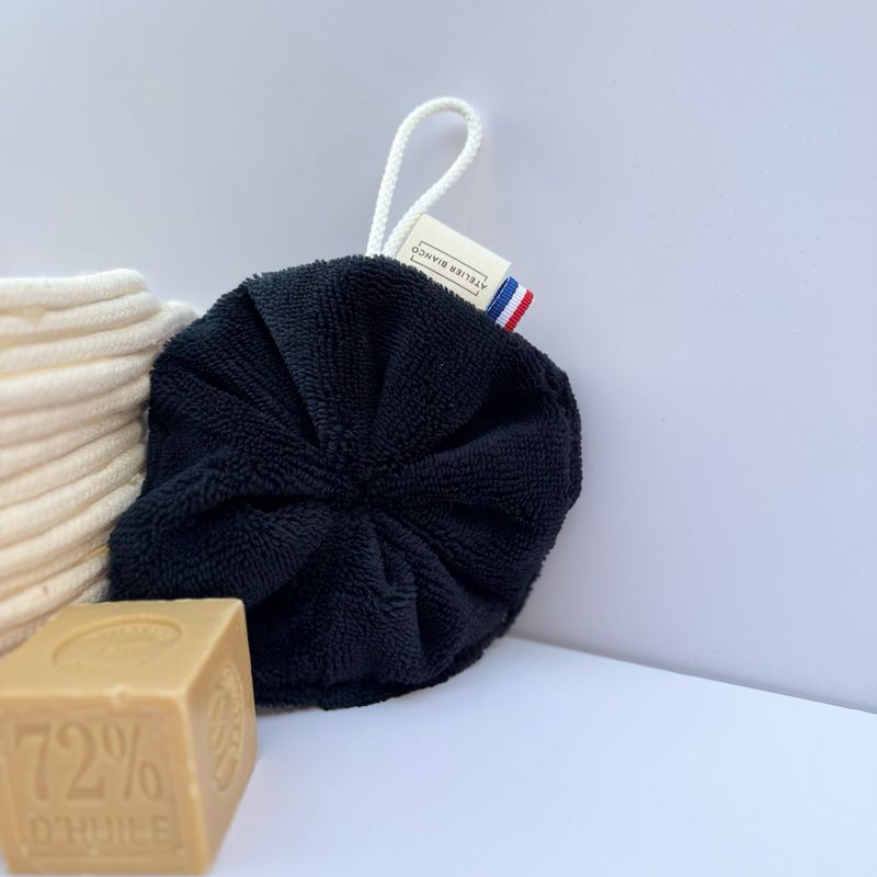 Fleur de douche noire