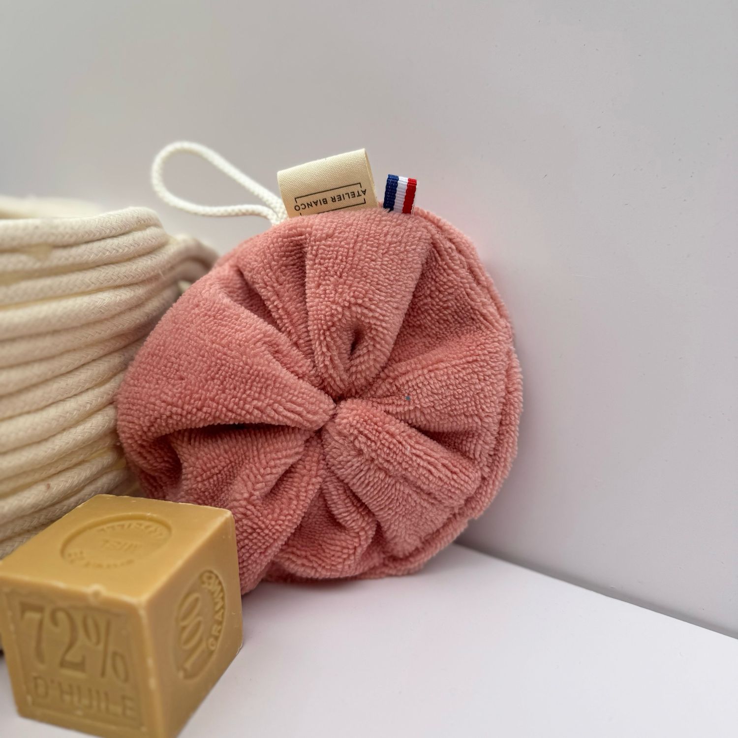 Fleur de douche marsala