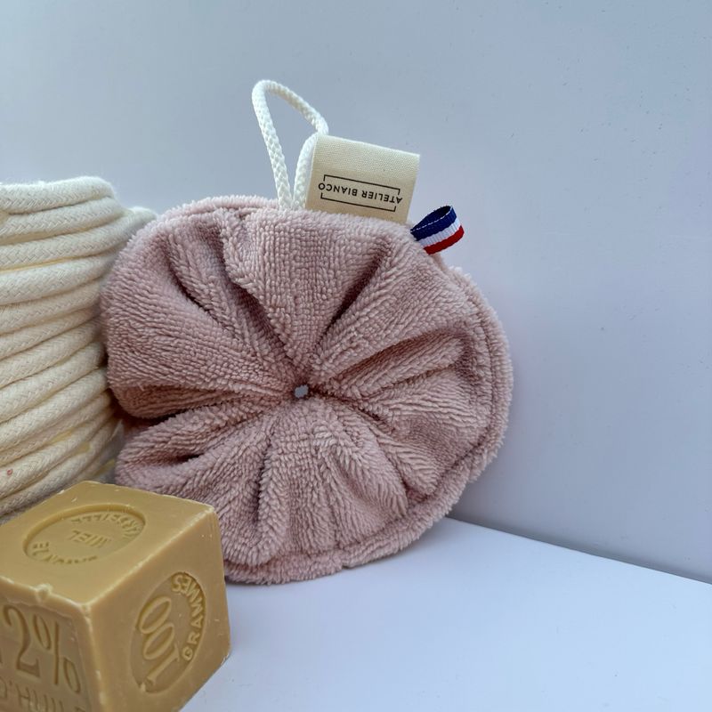 Fleur de douche rose poudrée