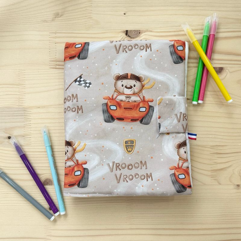 Cahier de coloriage lavable avec le pack de feutres