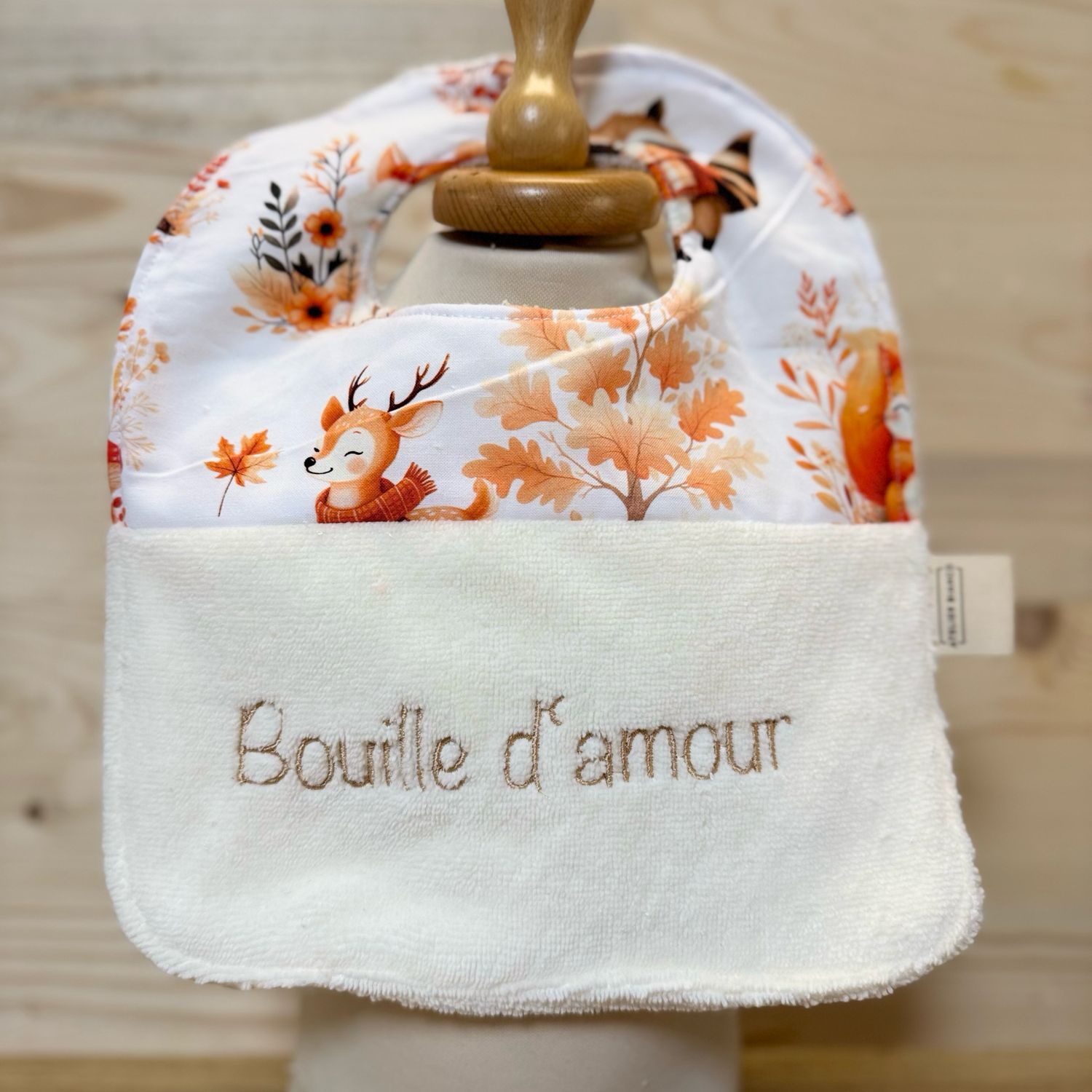 ? Personalized Baby Bib in Cotton and Bamboo – Handmade Newborn Gift, Soft and Unique