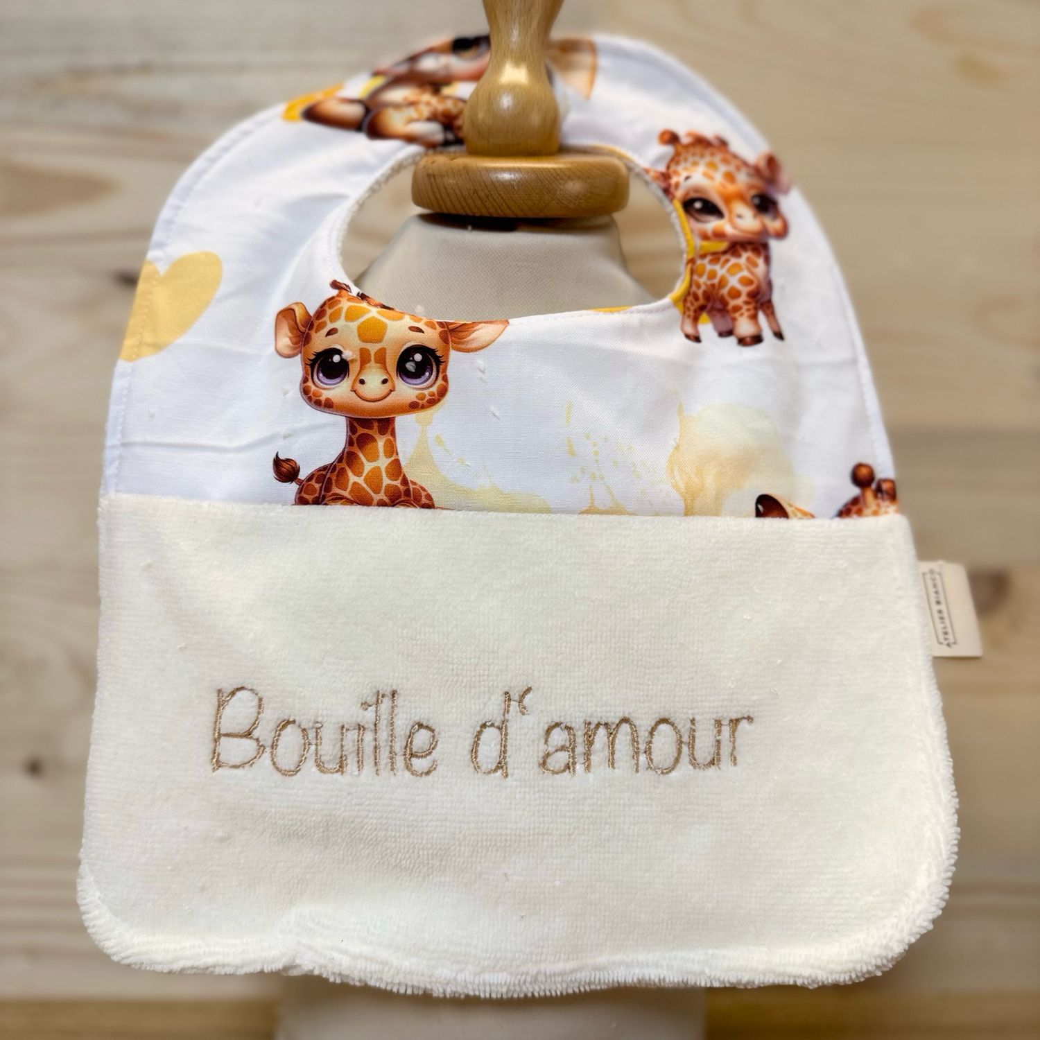 ? Personalized Baby Bib in Cotton and Bamboo – Handmade Newborn Gift, Soft and Unique