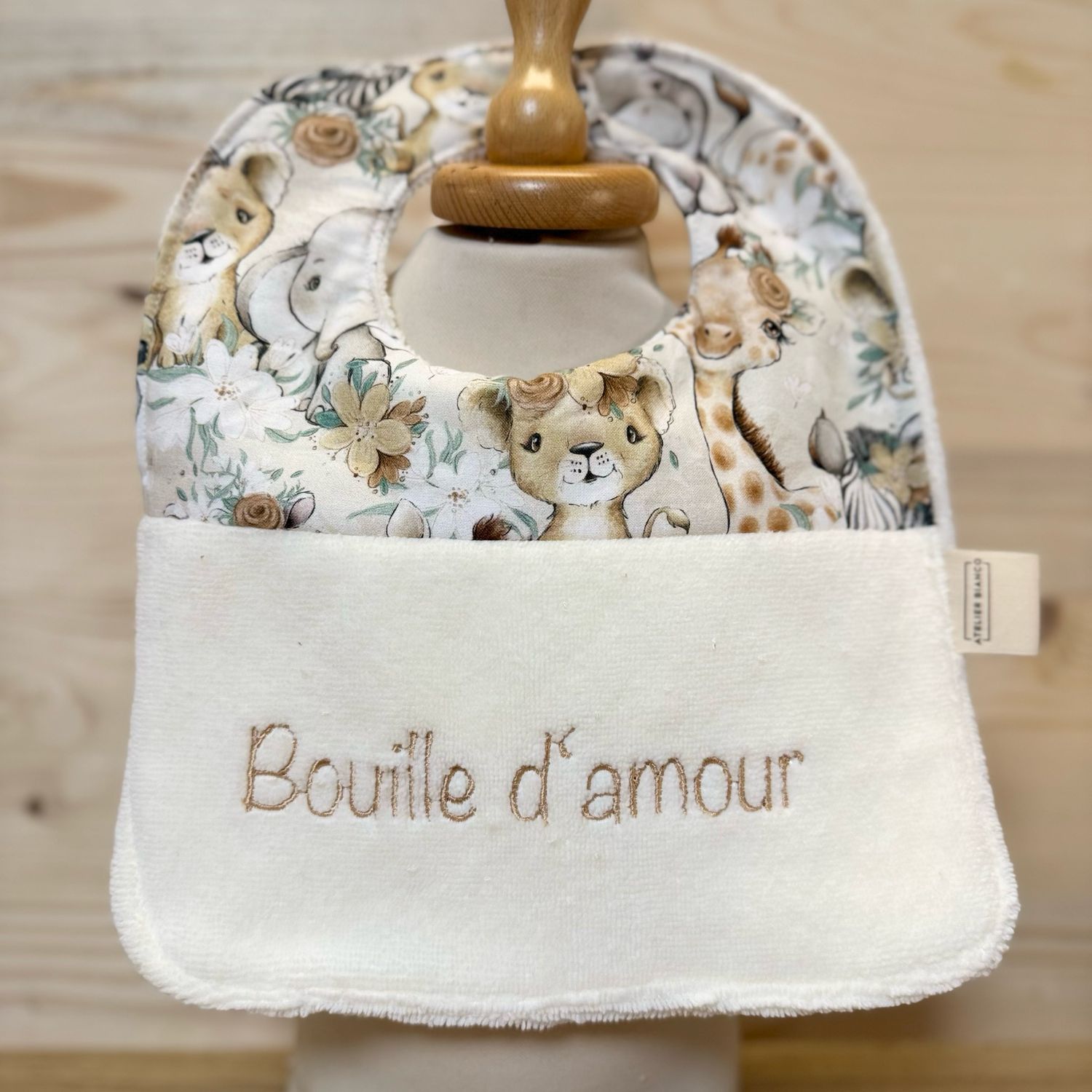 ? Personalized Baby Bib in Cotton and Bamboo – Handmade Newborn Gift, Soft and Unique