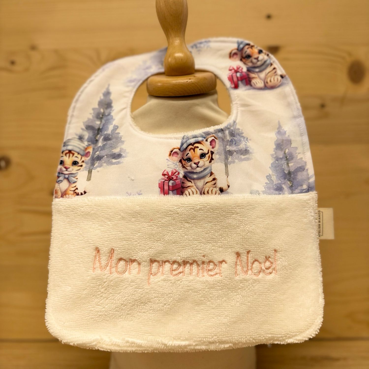 ? Personalized Baby Bib in Cotton and Bamboo – Handmade Newborn Gift, Soft and Unique