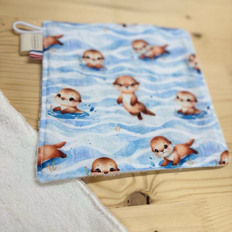 Débarbouillette lavable - Motifs Loutres