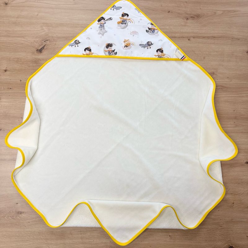 Cape de bain bébé - Motifs Prince