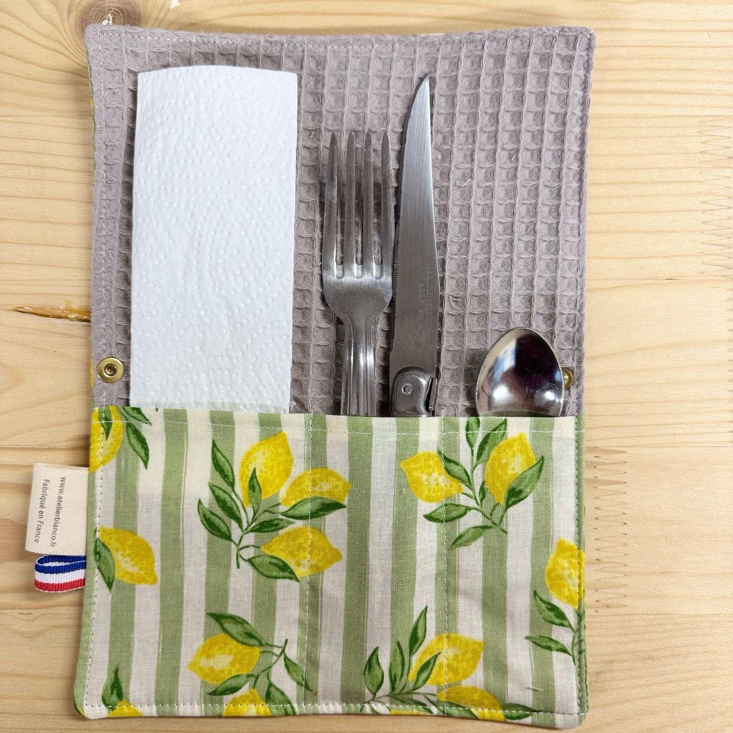 Pochette Multi-Usages – Couverts, Brosse à dents & Dentifrice