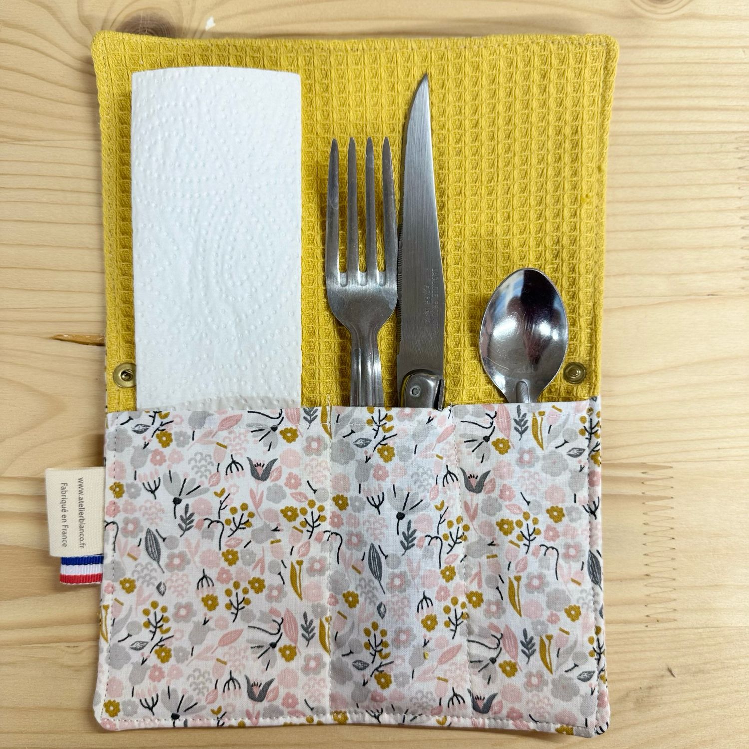 Pochette Multi-Usages – Couverts, Brosse à dents & Dentifrice