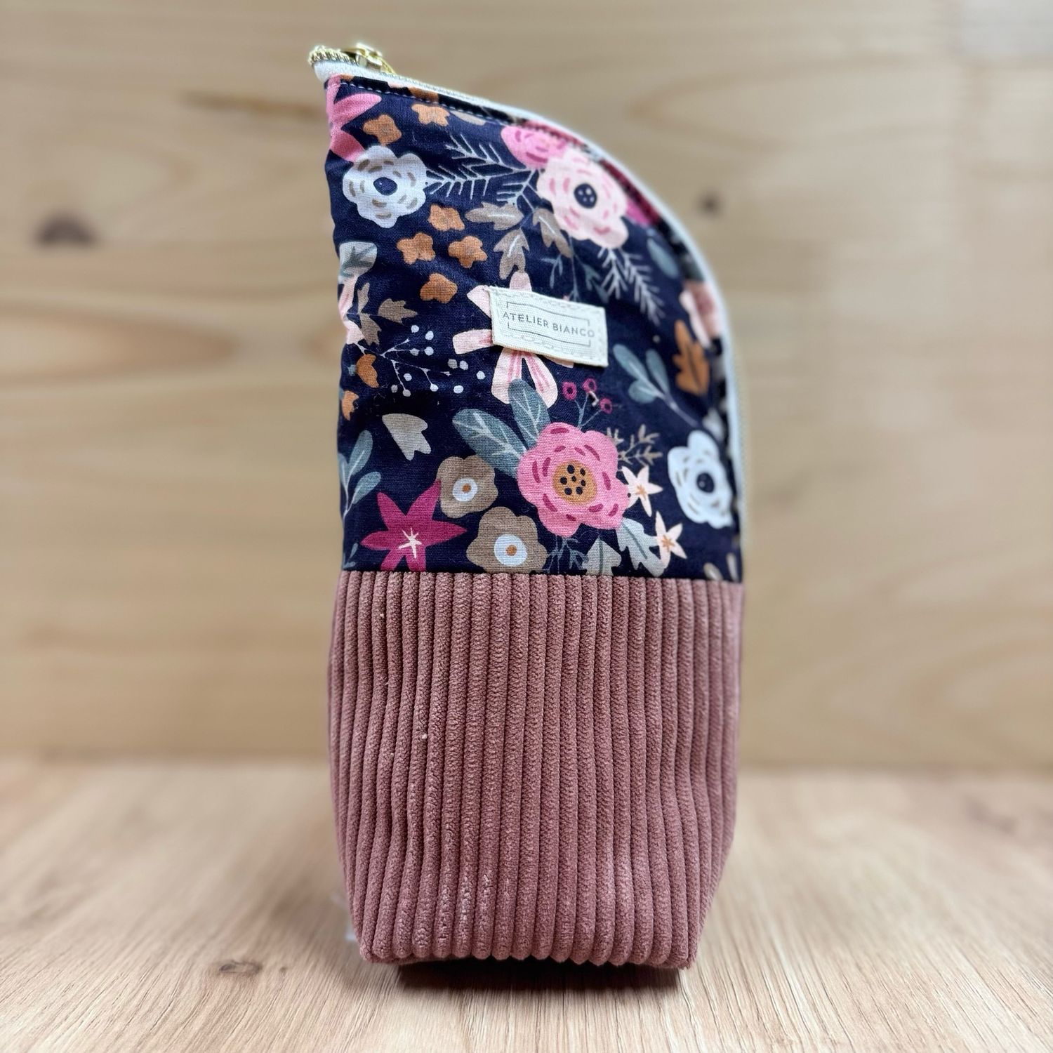 Trousse Multi-Usages – Maquillage, Stylos & Accessoires