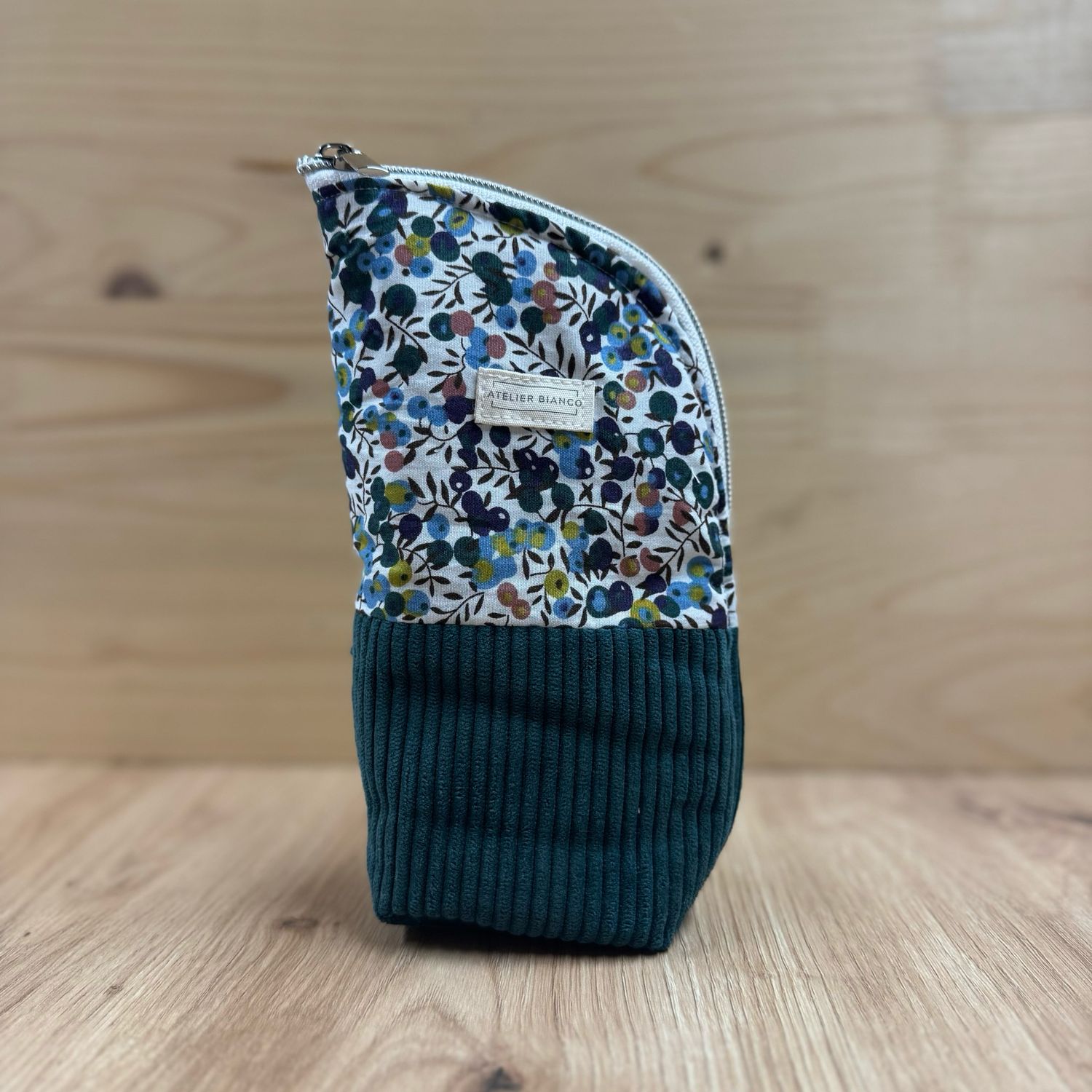 Trousse Multi-Usages – Maquillage, Stylos & Accessoires