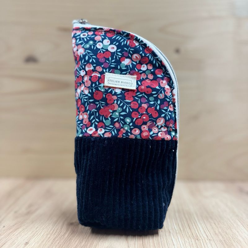 Trousse Multi-Usages – Maquillage, Stylos & Accessoires