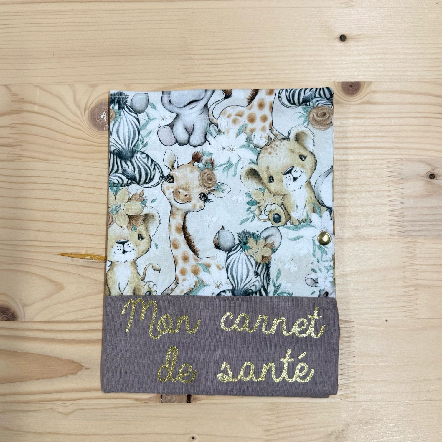 Protège carnet de santé - Motifs Savane beige fleurie
