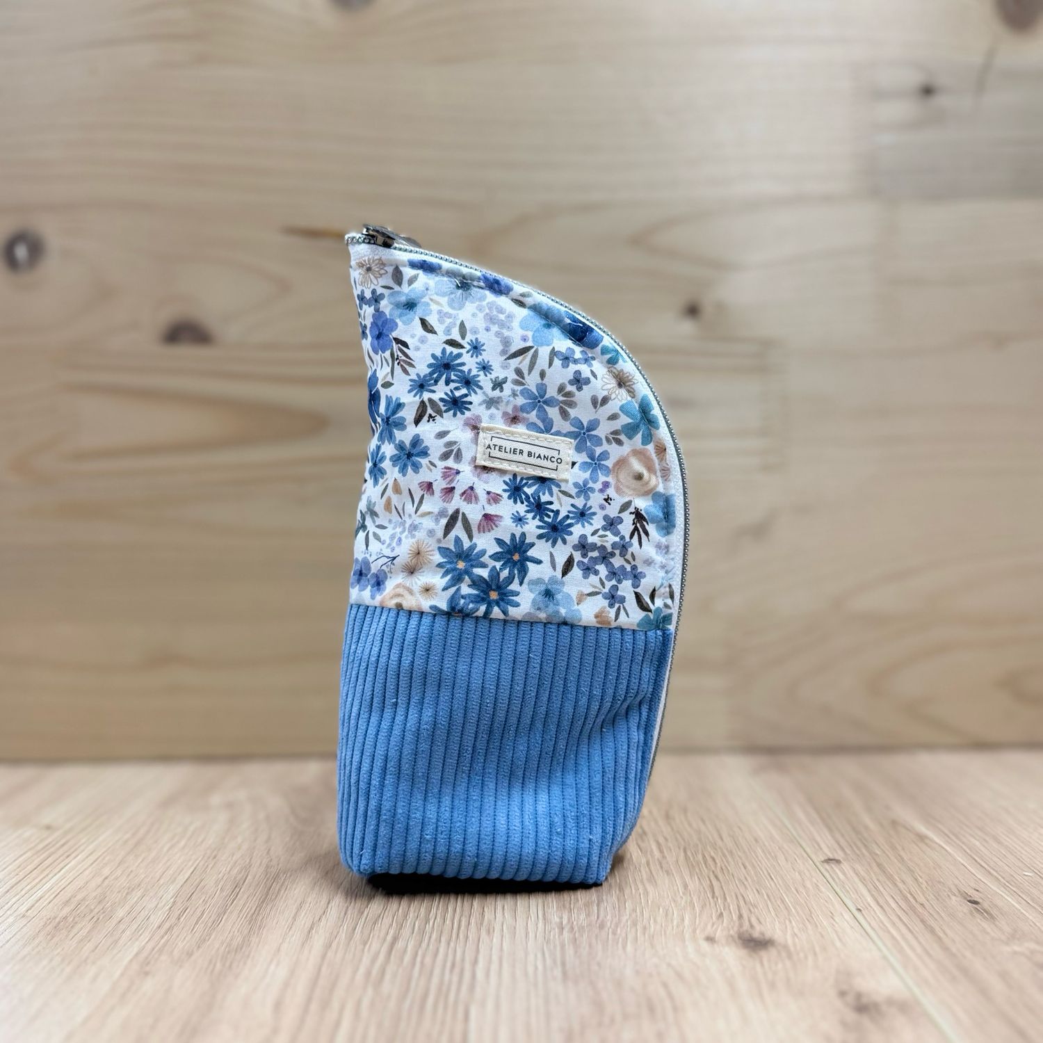 Trousse Multi-Usages – Maquillage, Stylos & Accessoires